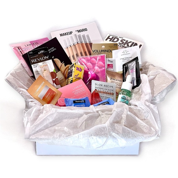 18pc Makeup & Beauty Bundle ✨$90+ Value✨ *NEW* - Picture 2 of 15